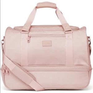 Calpak Stevyn Duffel (Blush)